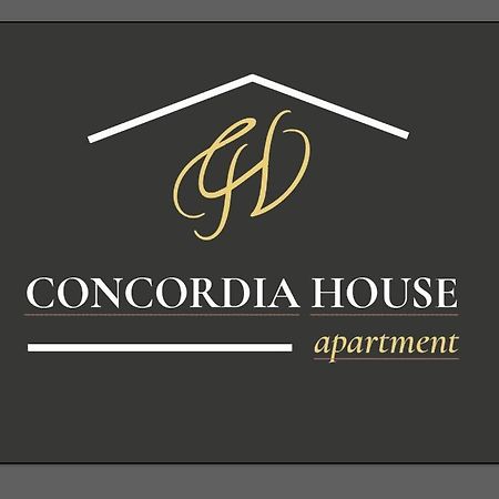 Апартаменти Concordia House Катанія Екстер'єр фото